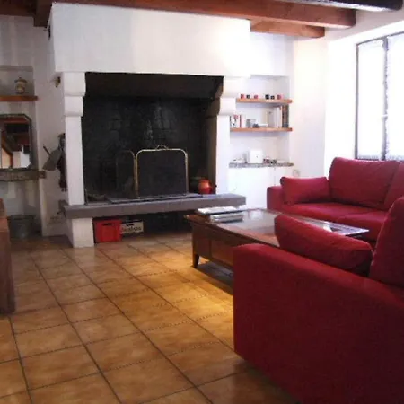 Сasa de vacaciones L'oustal Occitan à Saint-juéry *